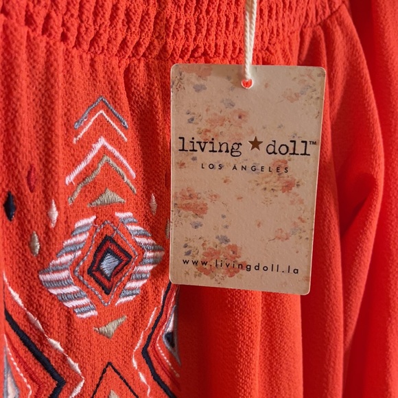 Dress - Picture 3 of 3